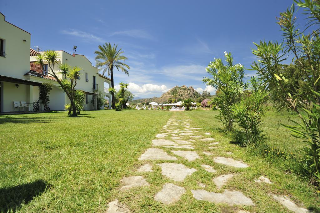 Tancau Village Beach & Resort Lotzorai Esterno foto